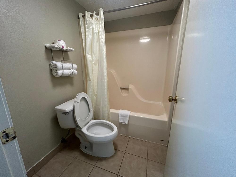 Americana Inn - Henderson